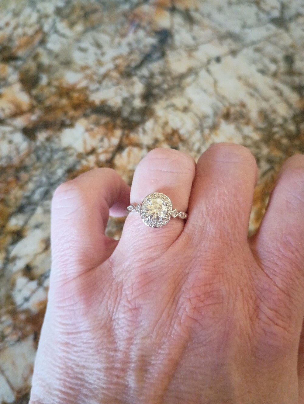 1 CT D Color Moissanite Sterling Silver Halo Ring Size 7 GRA Included